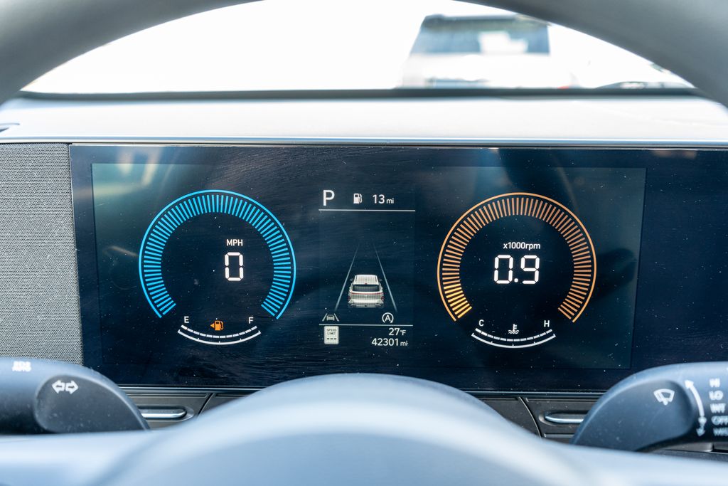 2025 HYUNDAI KONA - Image 26