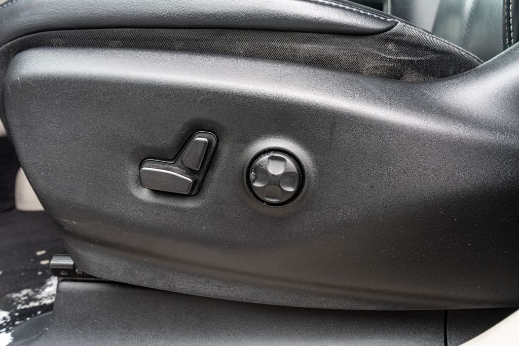 2023 CHRYSLER PACIFICA - Image 31