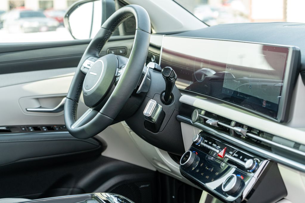 2025 HYUNDAI TUCSON - Image 12