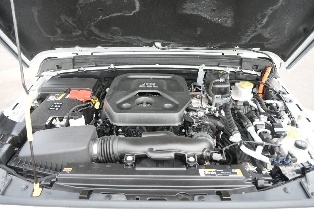 2023 JEEP WRANGLER - Image 20