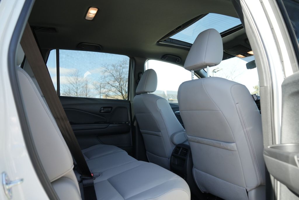 2022 HONDA PASSPORT - Image 18