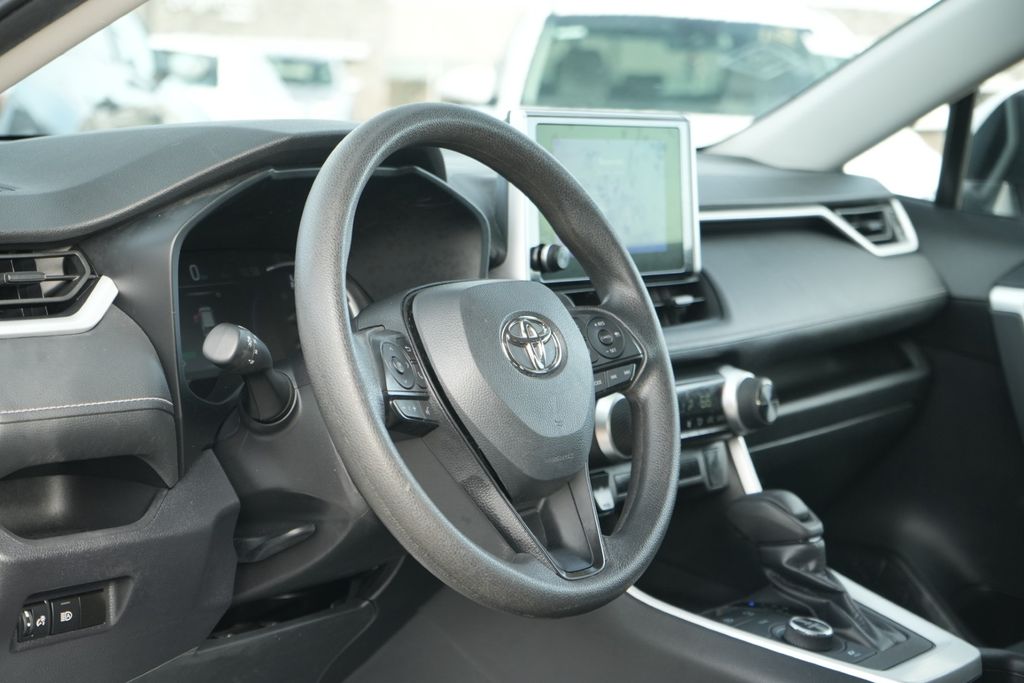 2024 TOYOTA RAV4 - Image 22