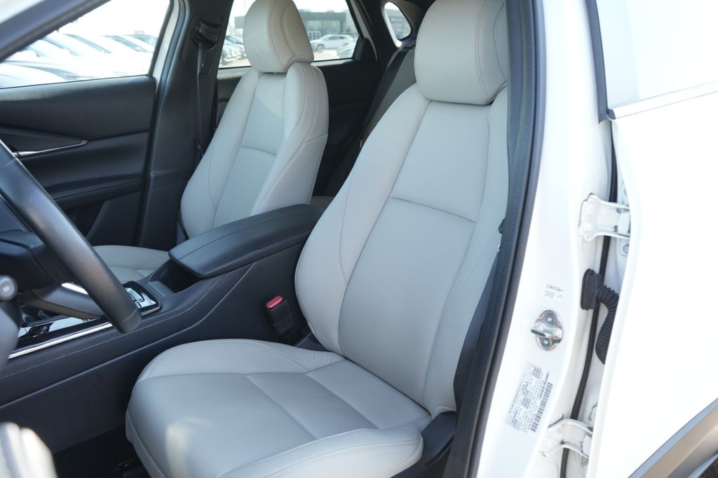 2023 MAZDA CX-30 - Image 25