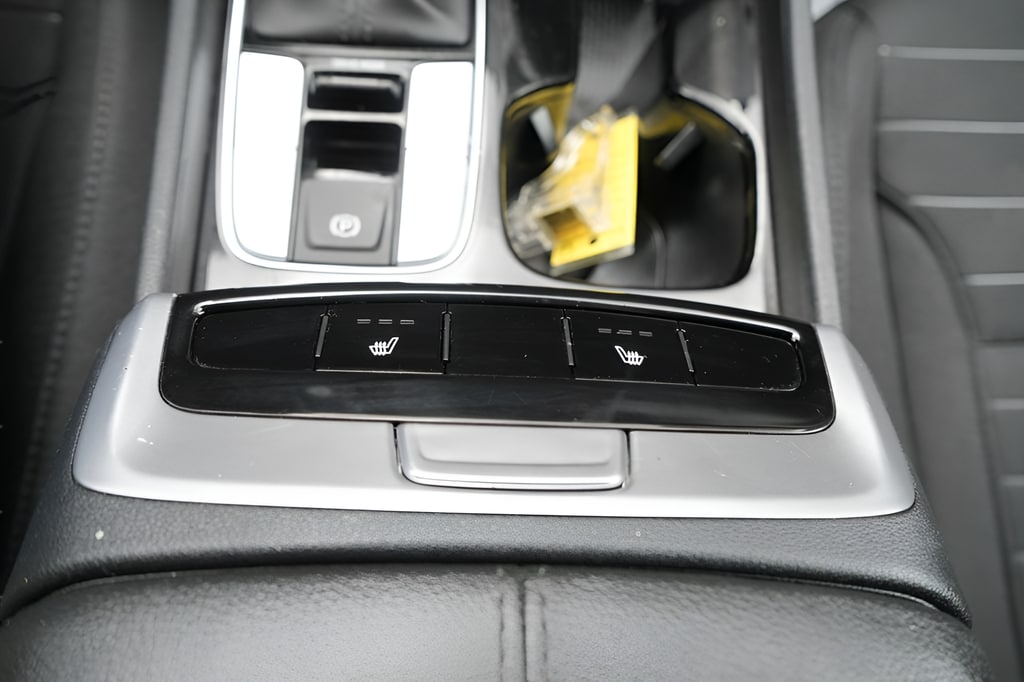 2024 Hyundai Santa Cruz SEL - Photo 28