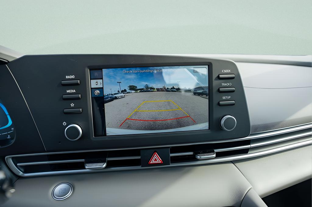 2025 Hyundai Elantra SEL - Photo 30