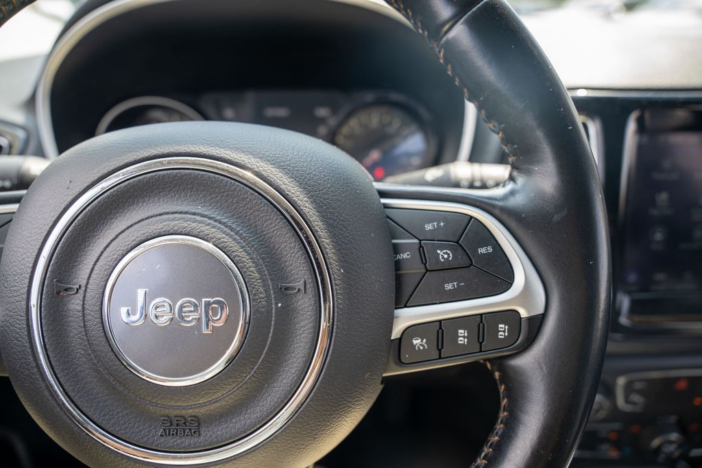 2021 JEEP COMPASS - Image 22