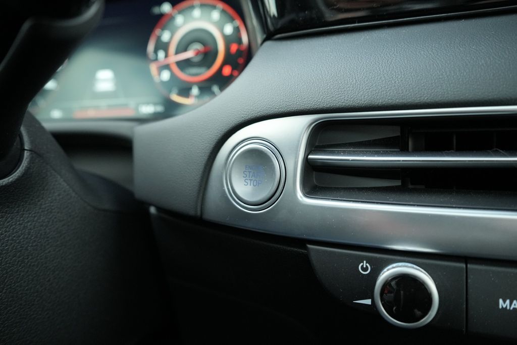 2025 HYUNDAI PALISADE - Image 36