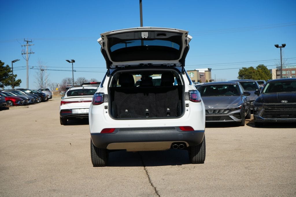 2022 JEEP COMPASS - Image 10