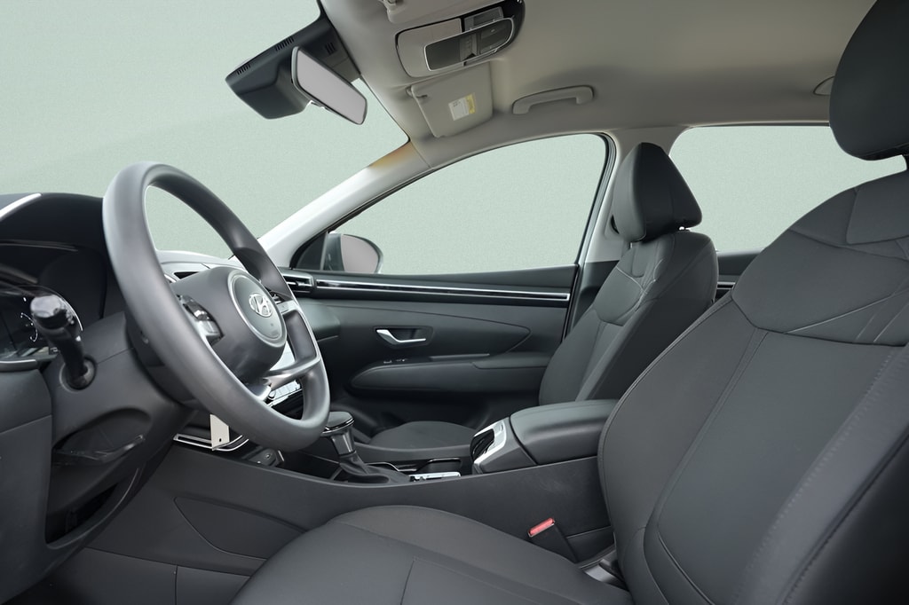 2024 Hyundai Tucson SE - Photo 22