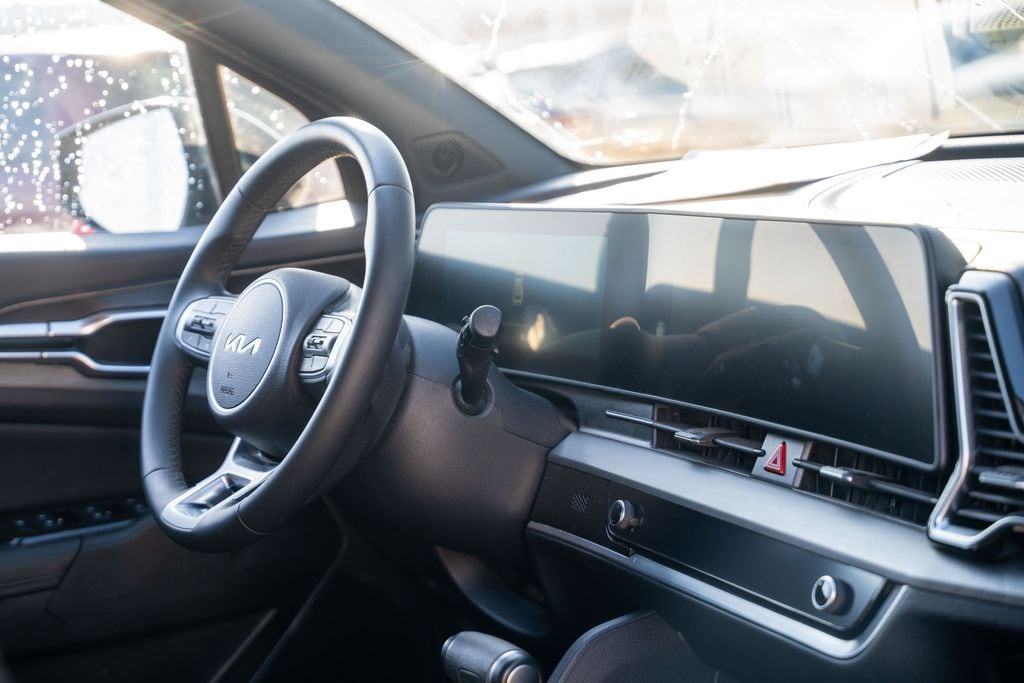 2024 KIA SPORTAGE - Image 11