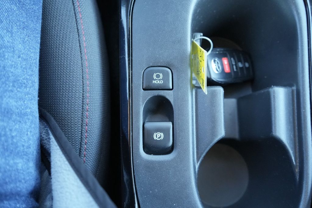 2024 TOYOTA COROLLA - Image 30