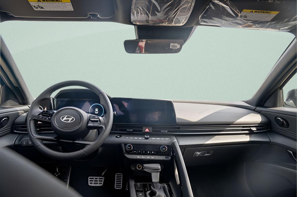 2025 Hyundai Elantra Blue - Photo 17