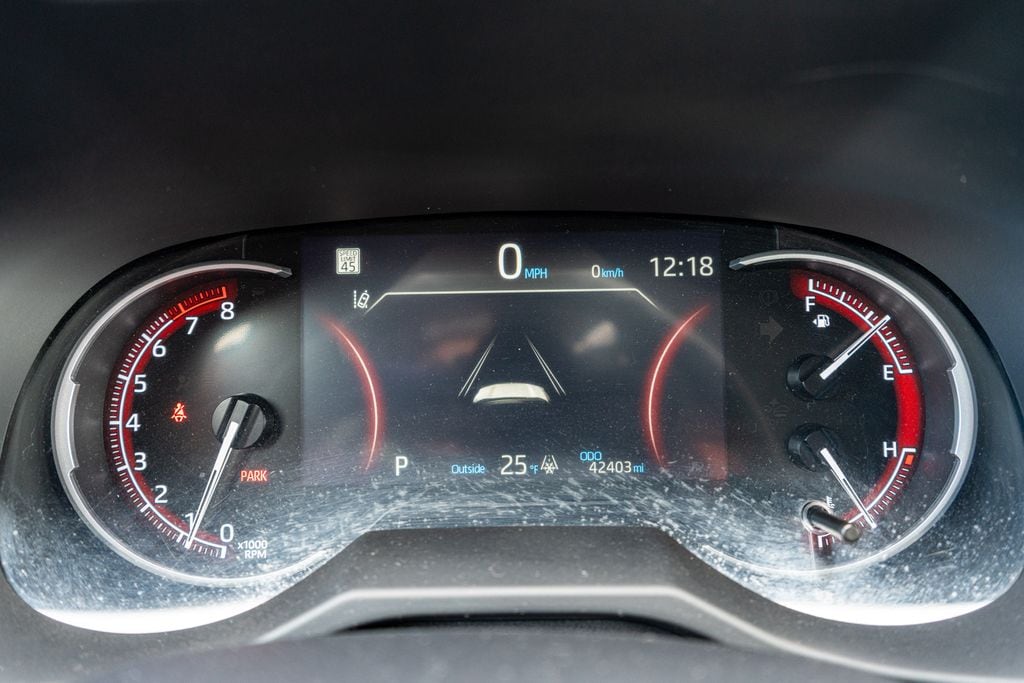 2024 TOYOTA RAV4 - Image 27