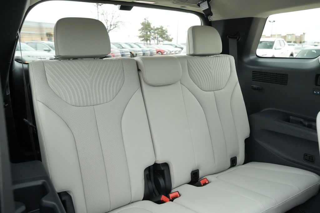 2025 HYUNDAI PALISADE - Image 18