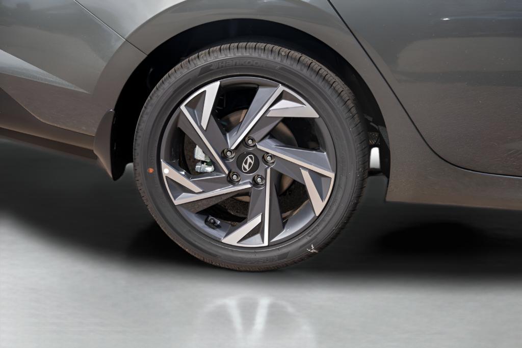 2025 Hyundai Elantra Blue - Photo 11