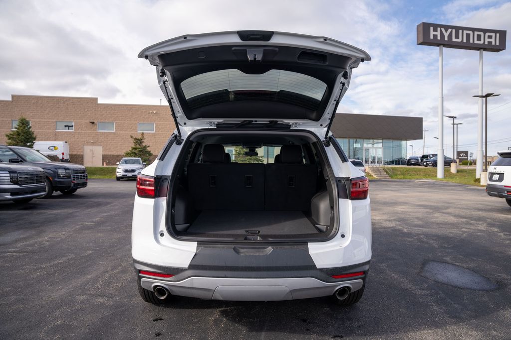 2025 CHEVROLET BLAZER - Image 10