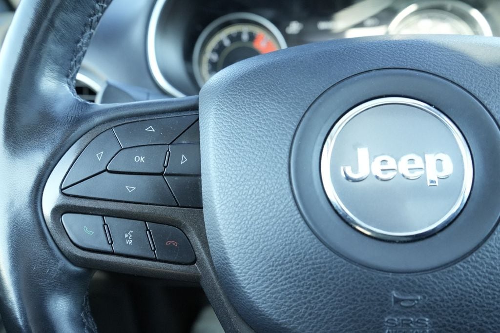 2020 JEEP CHEROKEE - Image 29