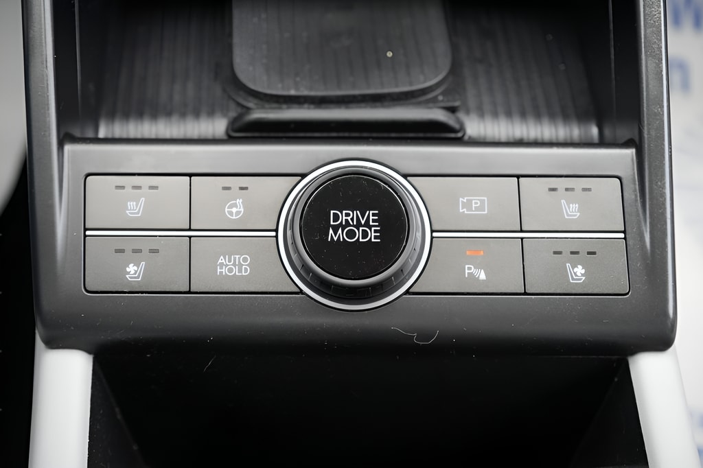 2024 Hyundai Kona Limited - Photo 31