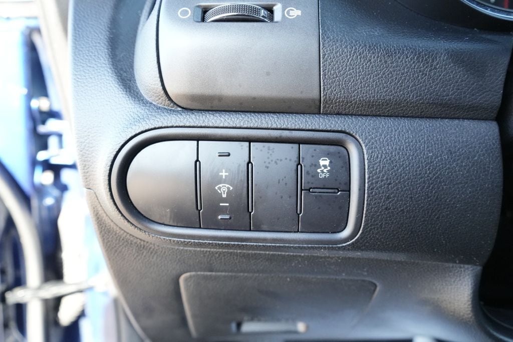 2018 KIA FORTE - Image 21