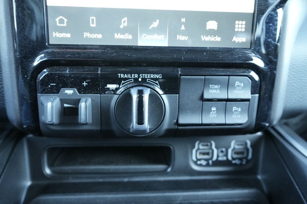 2023 RAM 1500 - Image 33