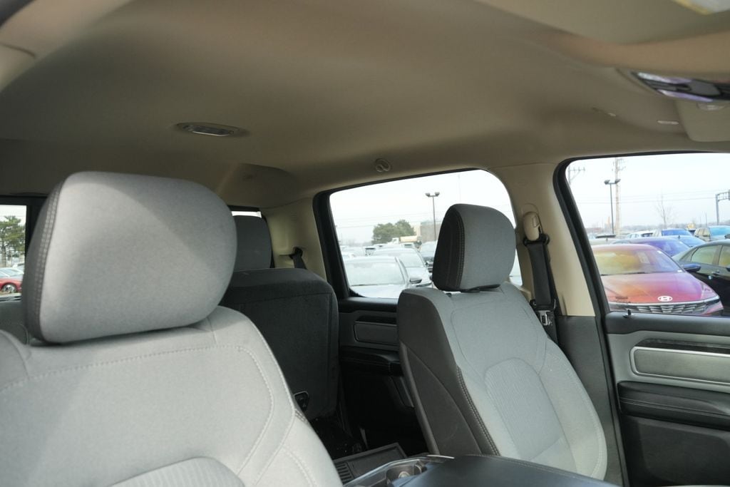 2019 RAM 1500 - Image 13