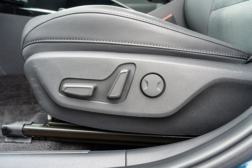 2025 KIA NIRO - Image 22