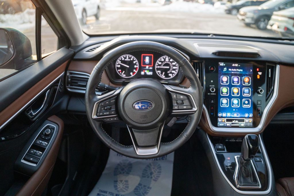 2025 SUBARU OUTBACK - Image 15