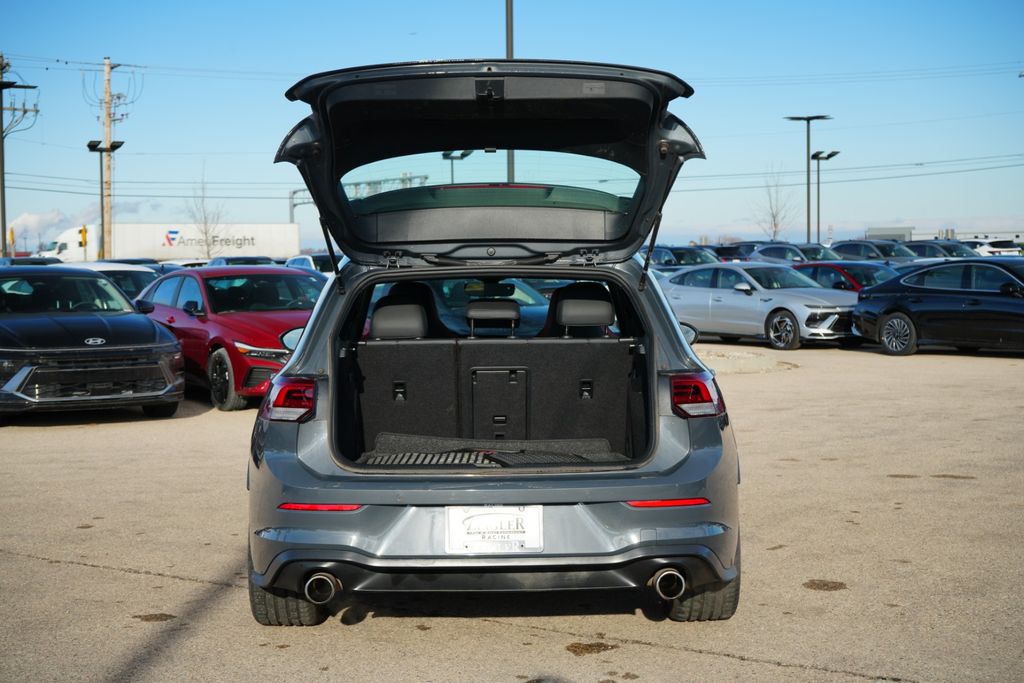 2024 VOLKSWAGEN GOLF GTI - Image 10