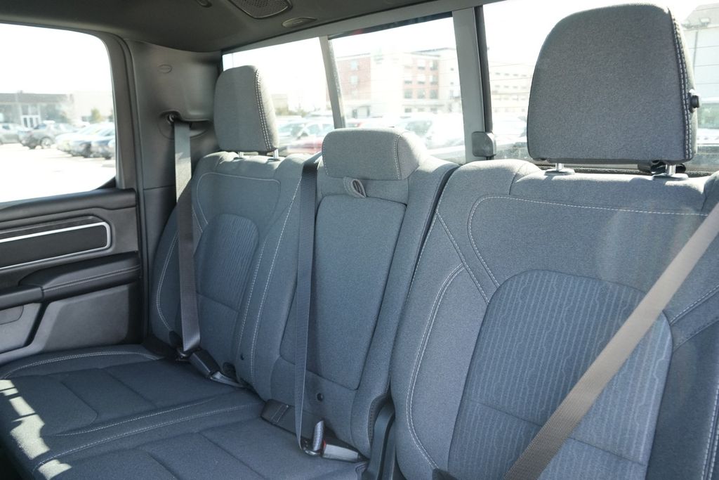 2023 RAM 1500 - Image 19