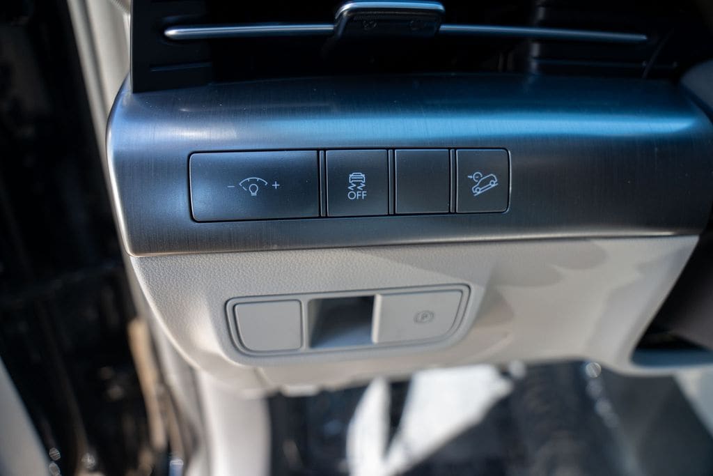 2025 HYUNDAI KONA - Image 20