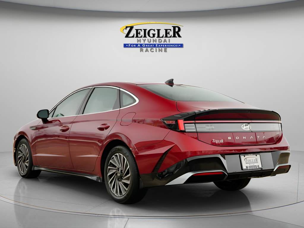 2025 Hyundai Sonata Hybrid SEL - Photo 6