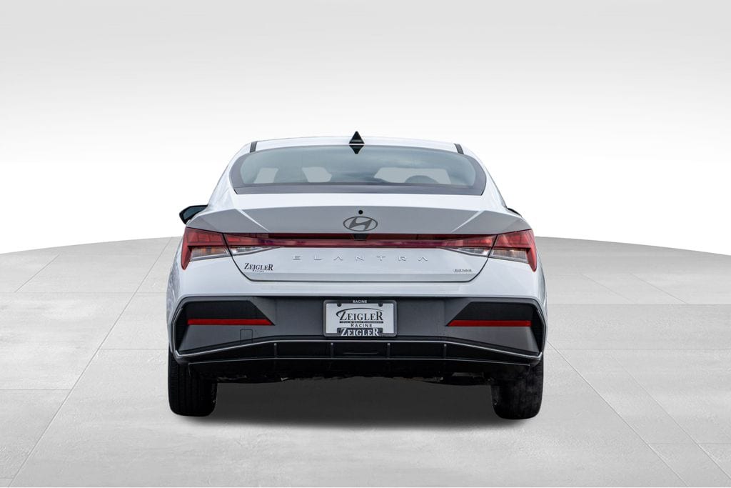 2025 HYUNDAI ELANTRA - Image 6