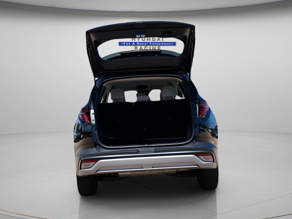 2025 Hyundai Tucson SE - Photo 10