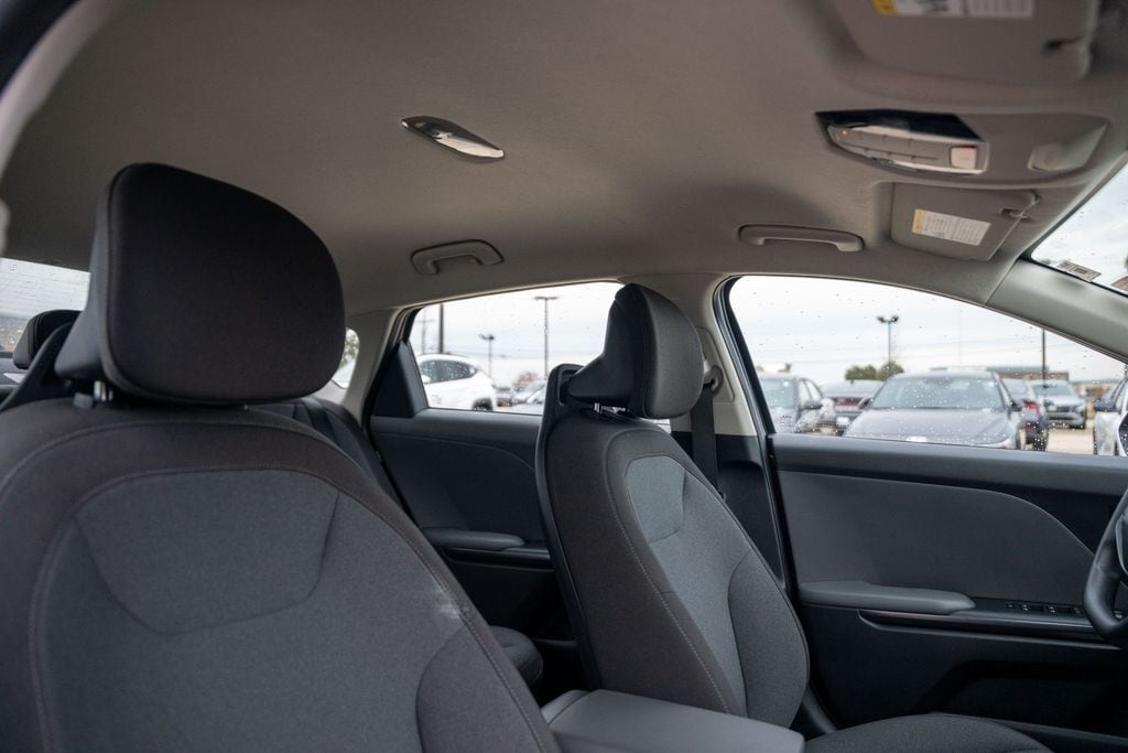 2025 KIA K4 - Image 12