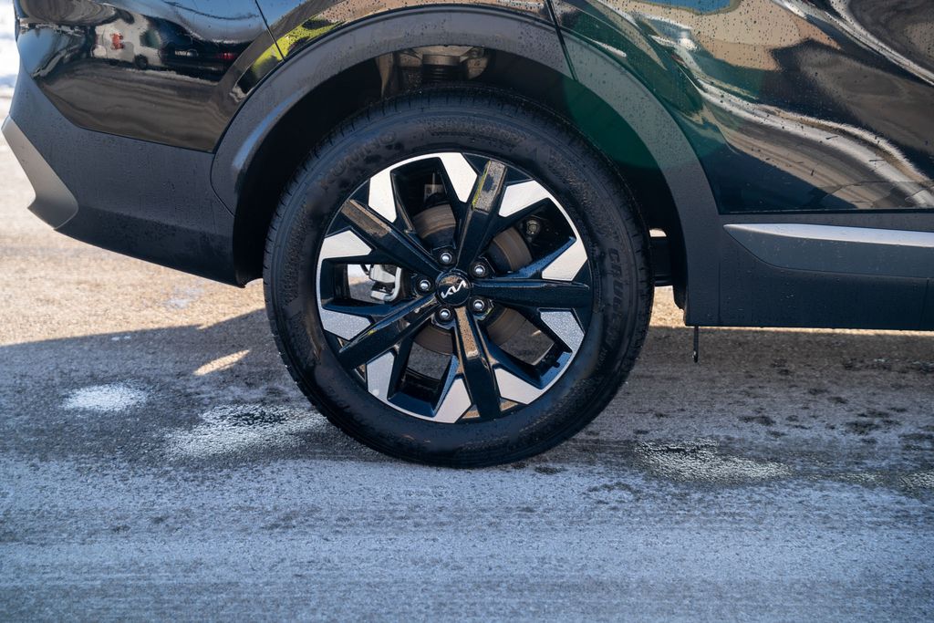 2024 KIA SPORTAGE - Image 9