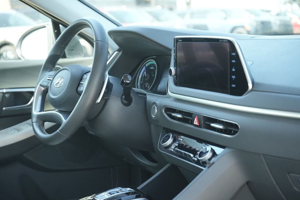 2023 HYUNDAI SONATA - Image 12