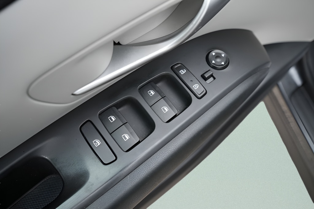 2024 Hyundai Tucson SE - Photo 19