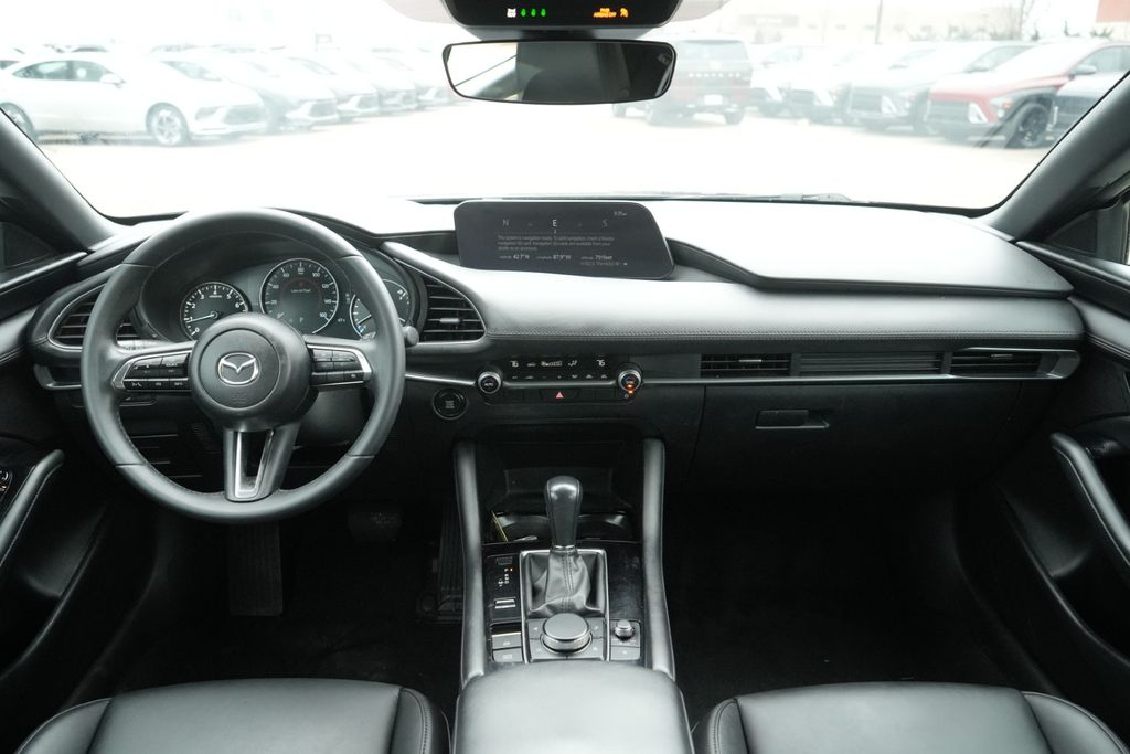 2024 MAZDA MAZDA3 - Image 17