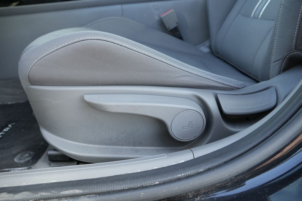 2024 HYUNDAI ELANTRA - Image 20