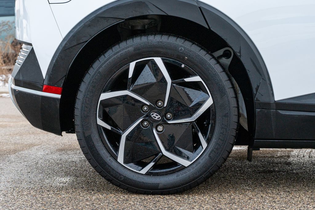 2024 HYUNDAI IONIQ 5 - Image 9