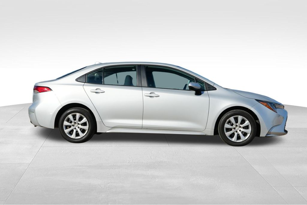 2023 TOYOTA COROLLA - Image 8