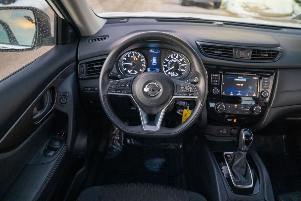 2019 NISSAN ROGUE - Image 14