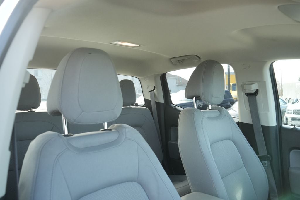 2017 CHEVROLET COLORADO - Image 12