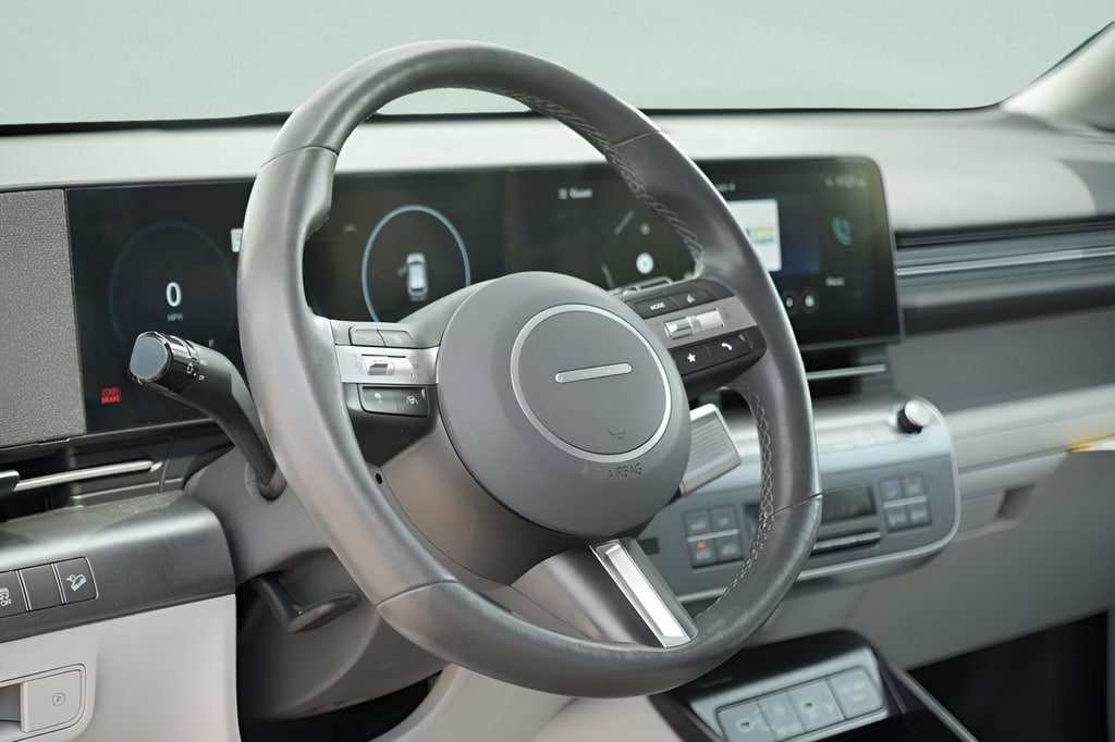 2024 Hyundai Kona Limited - Photo 23