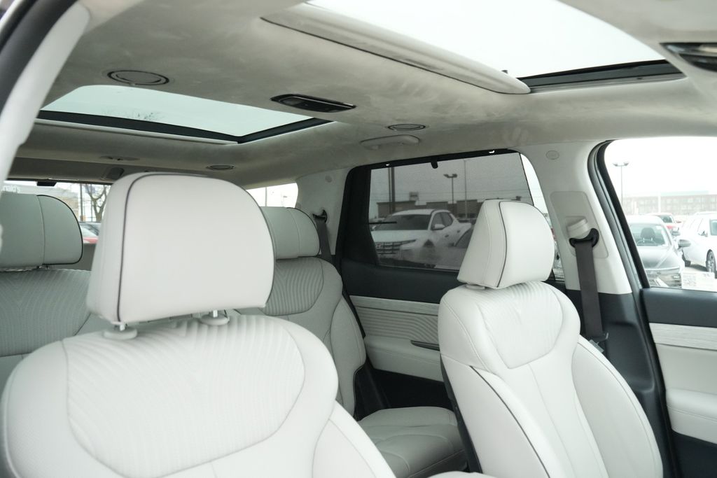2025 HYUNDAI PALISADE - Image 15