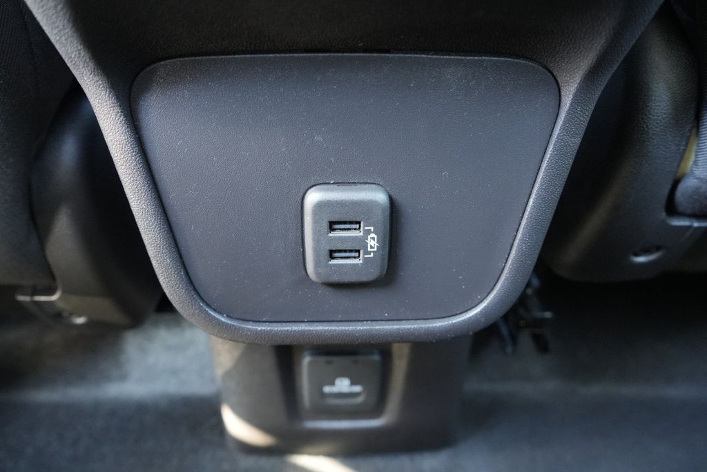 2024 CHEVROLET EQUINOX - Image 18