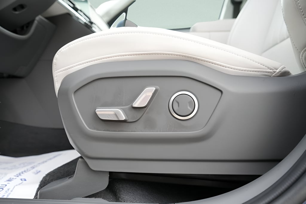 2026 Hyundai Santa Fe SEL - Photo 23