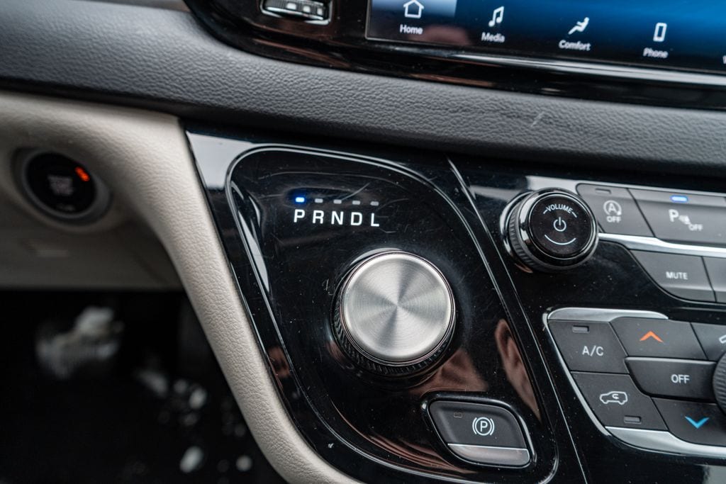 2023 CHRYSLER PACIFICA - Image 39