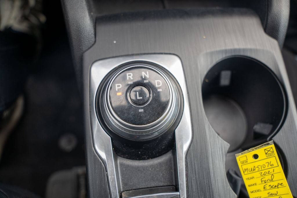 2021 FORD ESCAPE - Image 24