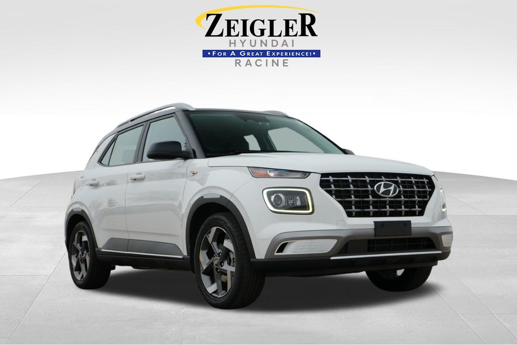 2023 HYUNDAI VENUE - Image 1
